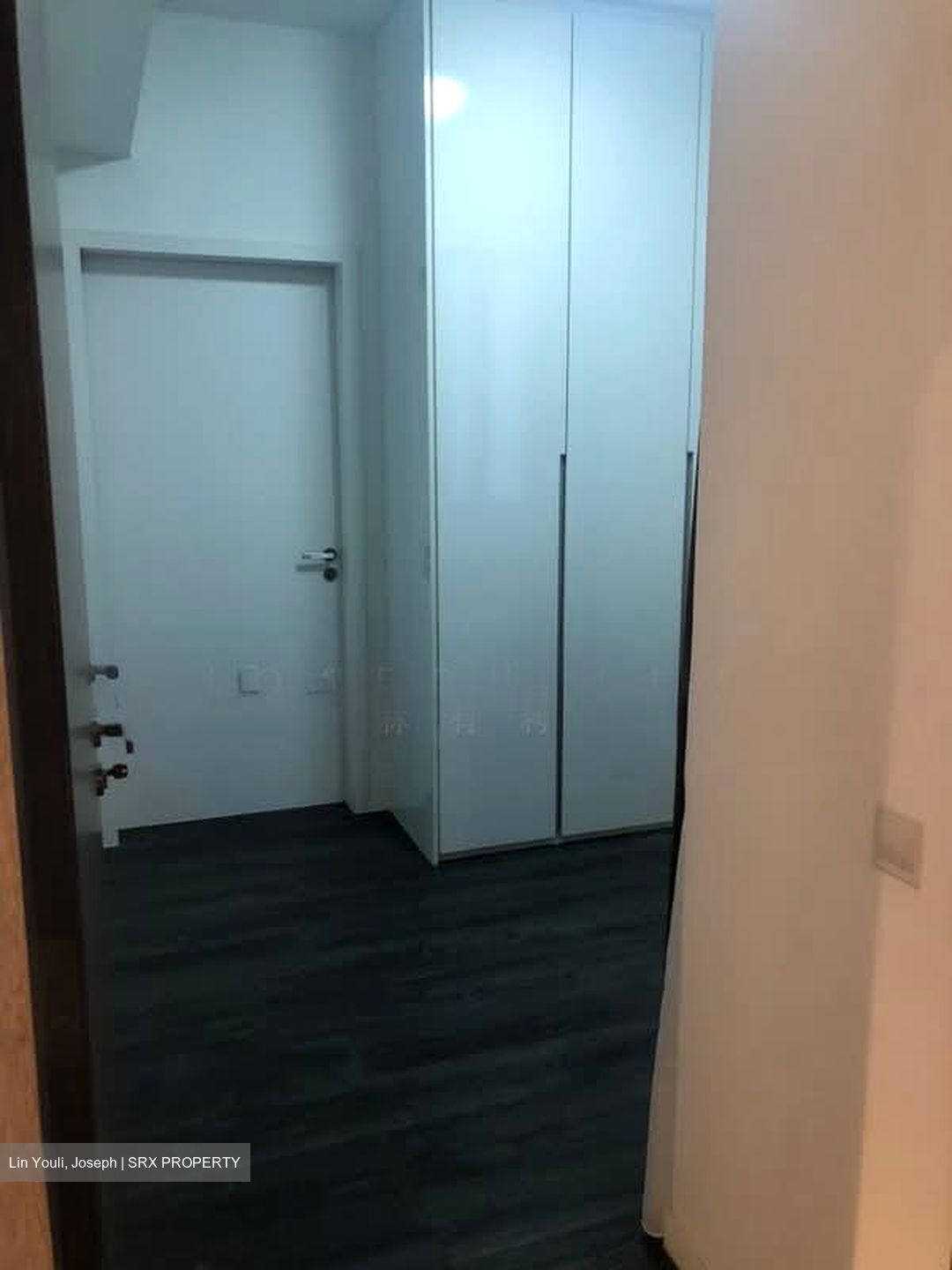 Sky Vue (D20), Condominium #581009111